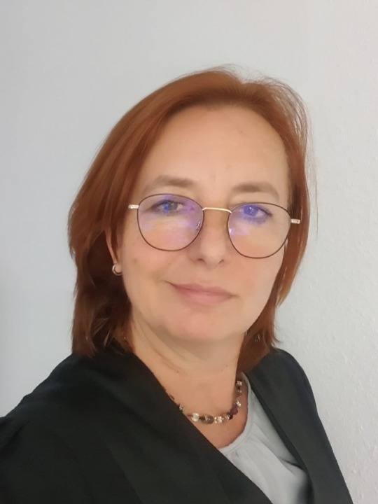 Rechtsanwältin Manuela Siedenschnur